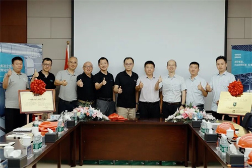 20251024129312.jpg 640.jpg